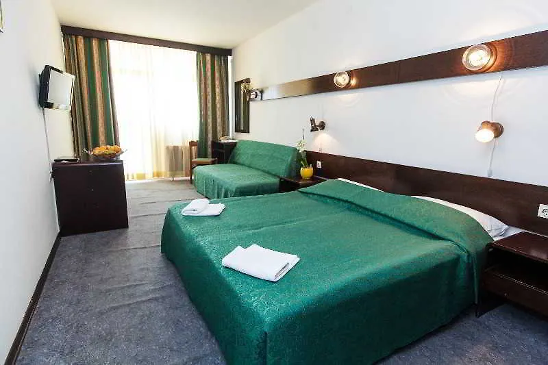 Hotel Katarina Selce 4*,